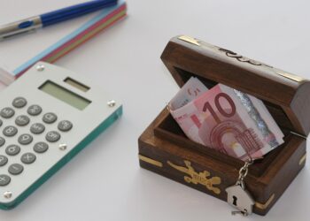 Master Your Money: A Roadmap to Financial Freedom