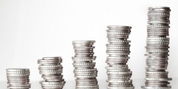 The Path to Financial Freedom: Mastering the Art of Personal Finance